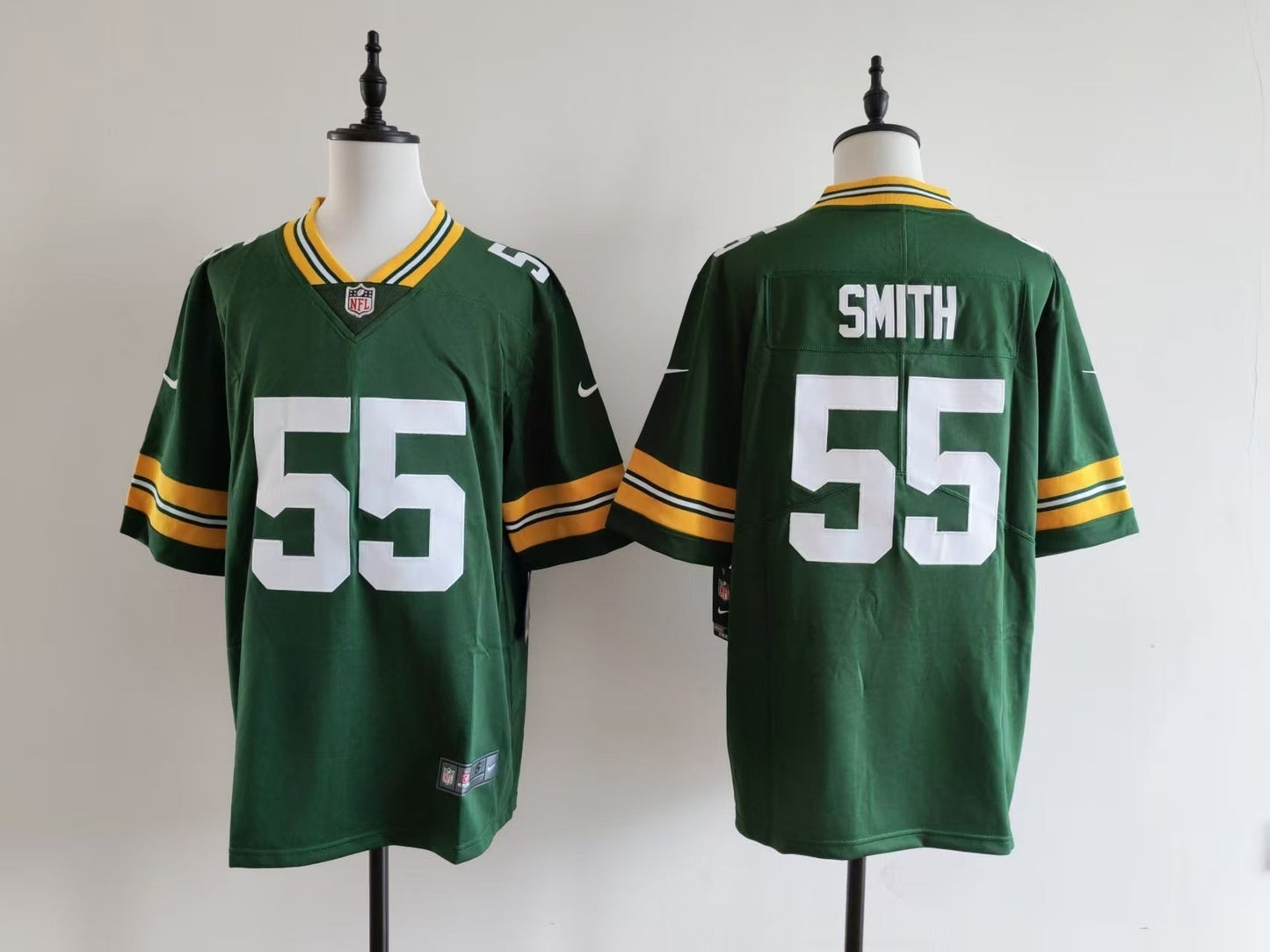 Men's Green Bay Packers DeVonta Smith Jersey - Green