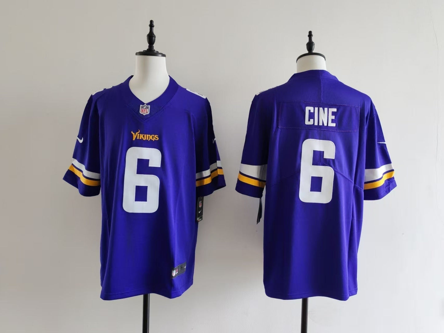 Men's Minnesota Vikings Lewis Cine Jersey - Purple#6